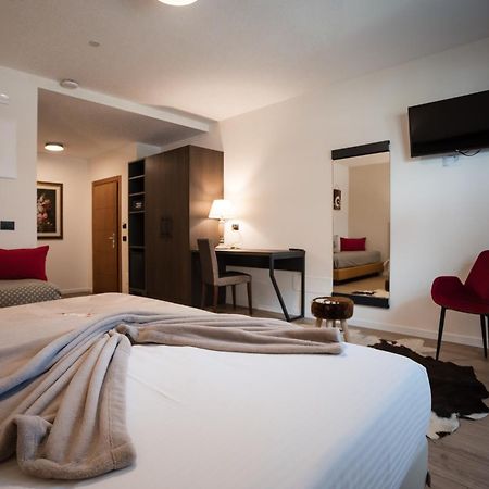 Olimpia Hotel Bormio Exteriör bild