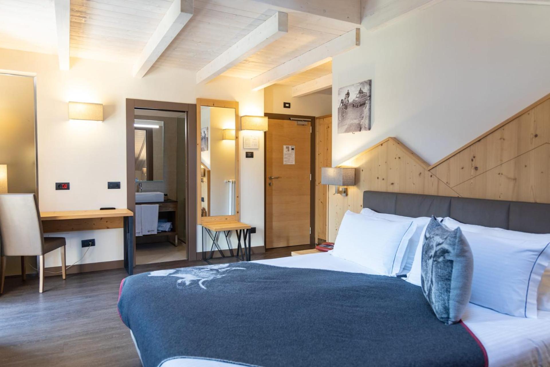 Olimpia Hotel Bormio Exteriör bild