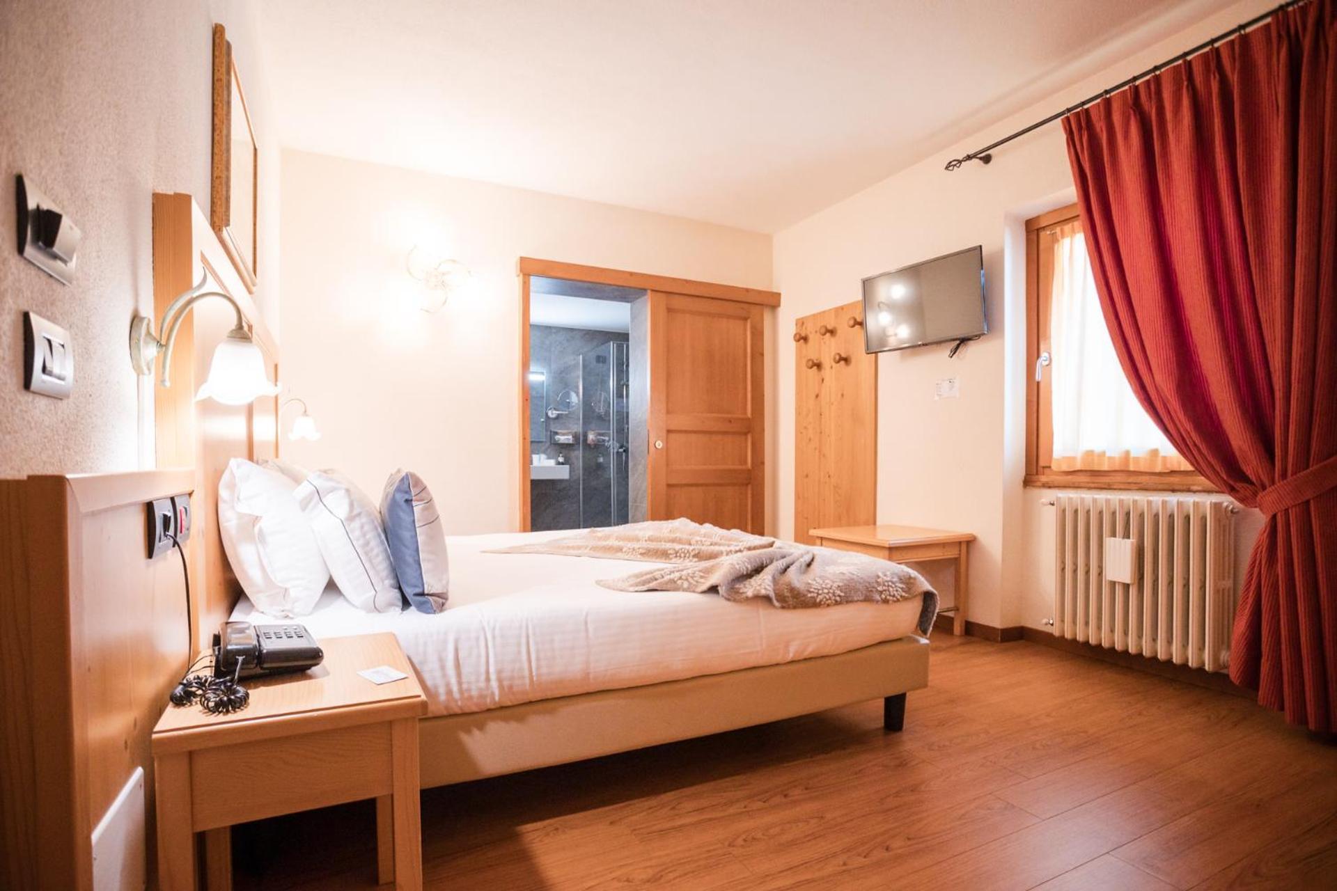 Olimpia Hotel Bormio Exteriör bild